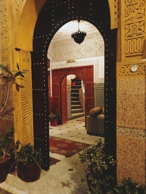 Exteriér nebo vchod ubytování Hôtel Sid El Aidi Médina