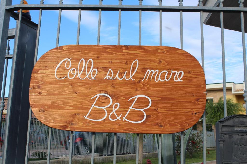 Certyfikat, podpis lub inny dokument wystawiony w obiekcie Colle Sul Mare