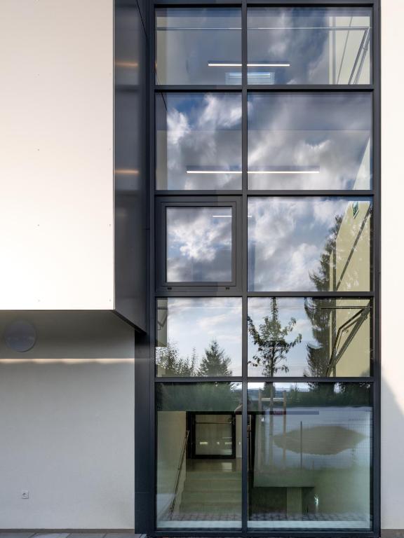 Hotel AT HOME - late arrival self check in - Resim 4