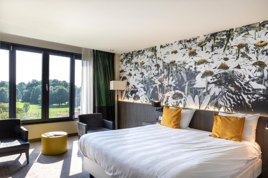 Van der Valk Hotel Heerlen - Komfort King Room Mit Gartenansicht