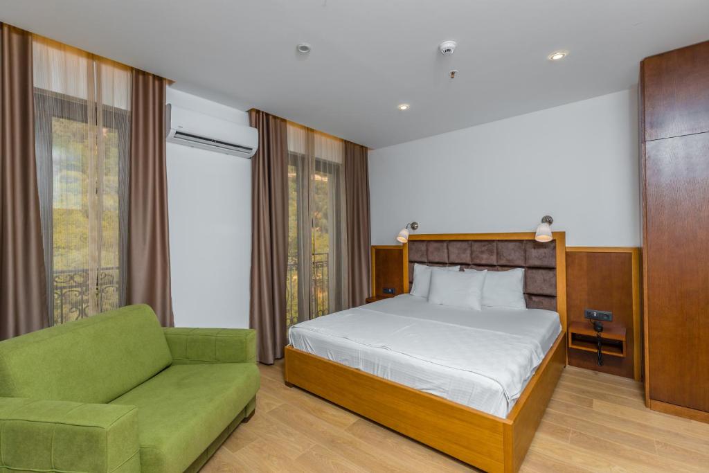 Hotel Plaza Lucice - 11