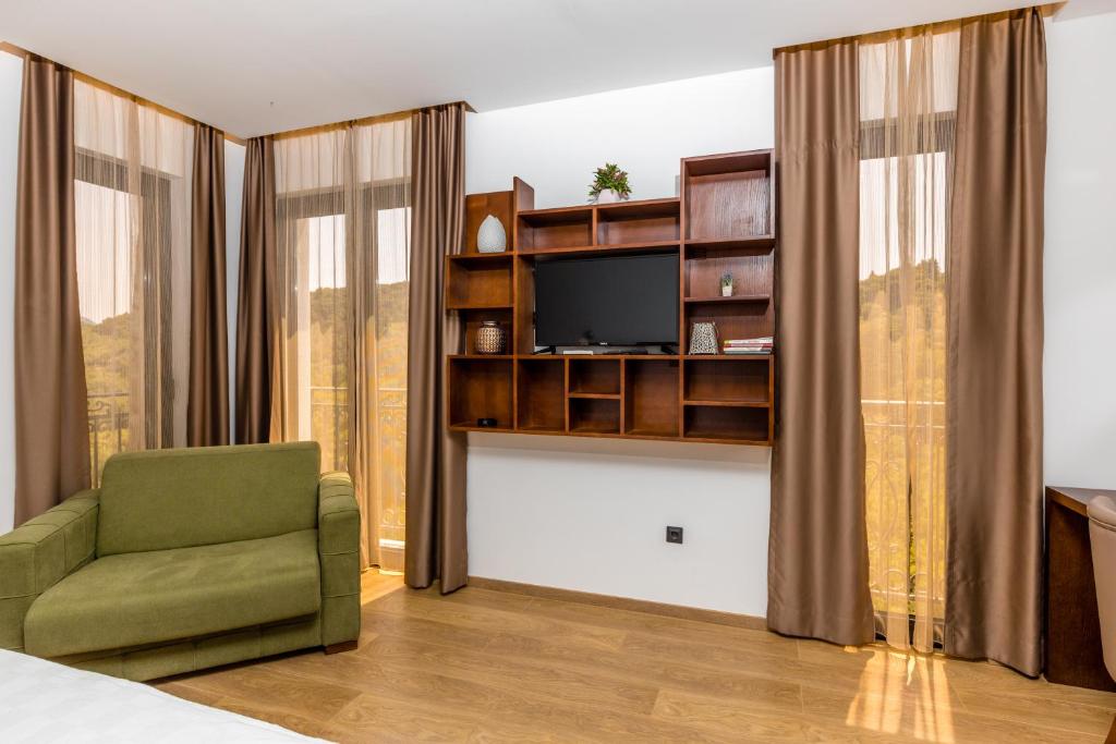 Hotel Plaza Lucice - 12