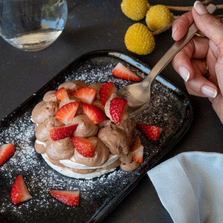 Somewhere Vouliagmeni - Resim 29