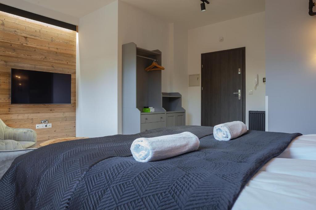 Postel nebo postele na pokoji v ubytování Apartament City Center Modern Loft 2 - bezpłatny parking