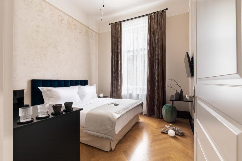 Zola Hotel - Palais de Bohème Adults Only - Resim 15