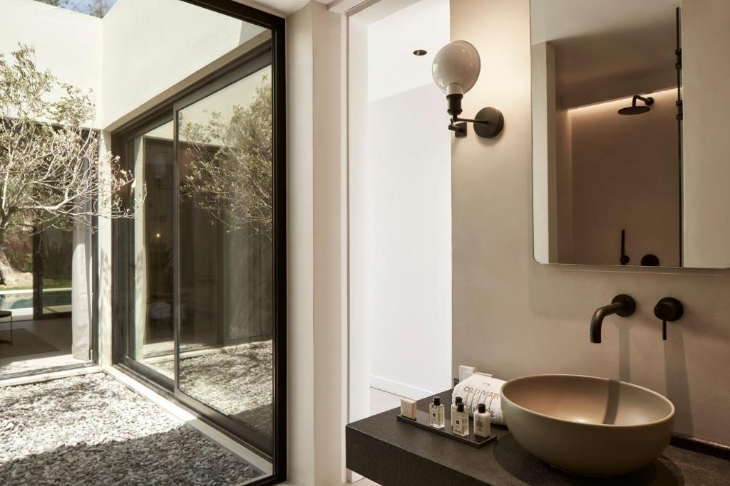 Koupelna v ubytování The Olivar Suites
