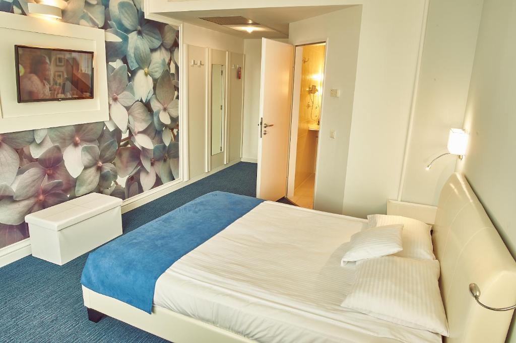 Continental Forum Bucuresti Palatul Parlamentului - Resim 11