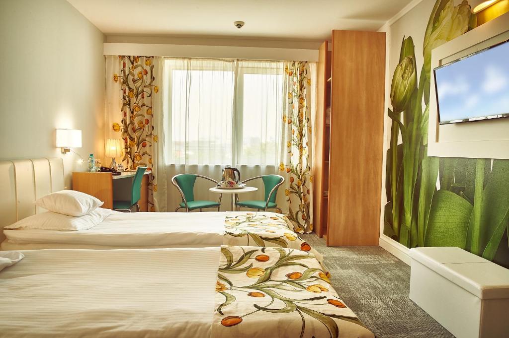 Continental Forum Bucuresti Palatul Parlamentului - Resim 20