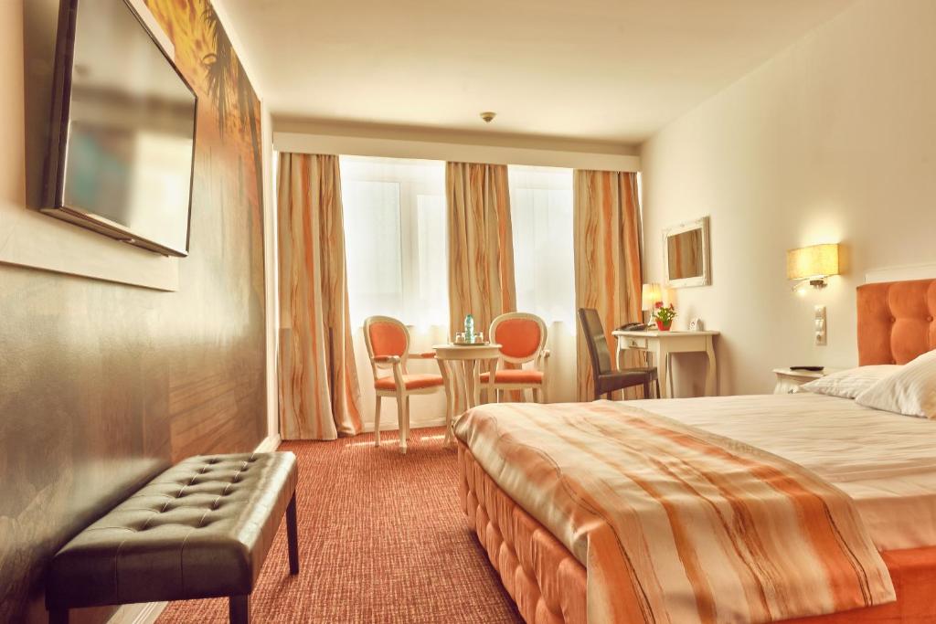 Continental Forum Bucuresti Palatul Parlamentului - Resim 18