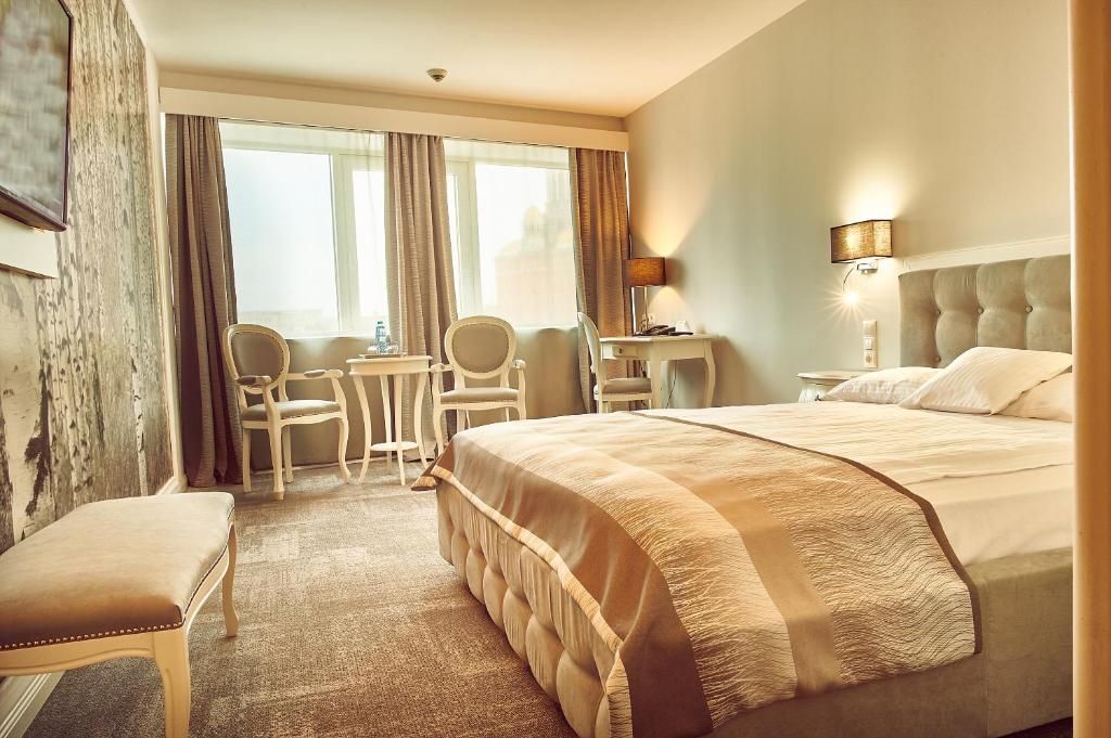 Continental Forum Bucuresti Palatul Parlamentului - Resim 3