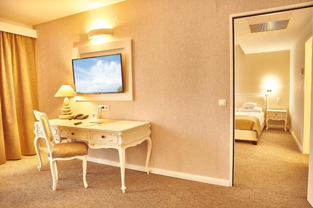 Continental Forum Bucuresti Palatul Parlamentului - Resim 40