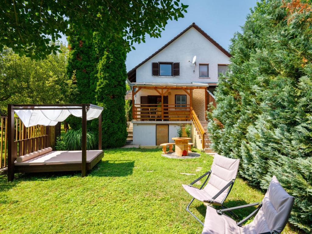 Vonkajšia záhrada v ubytovaní Holiday Home Violetta Grande by Interhome
