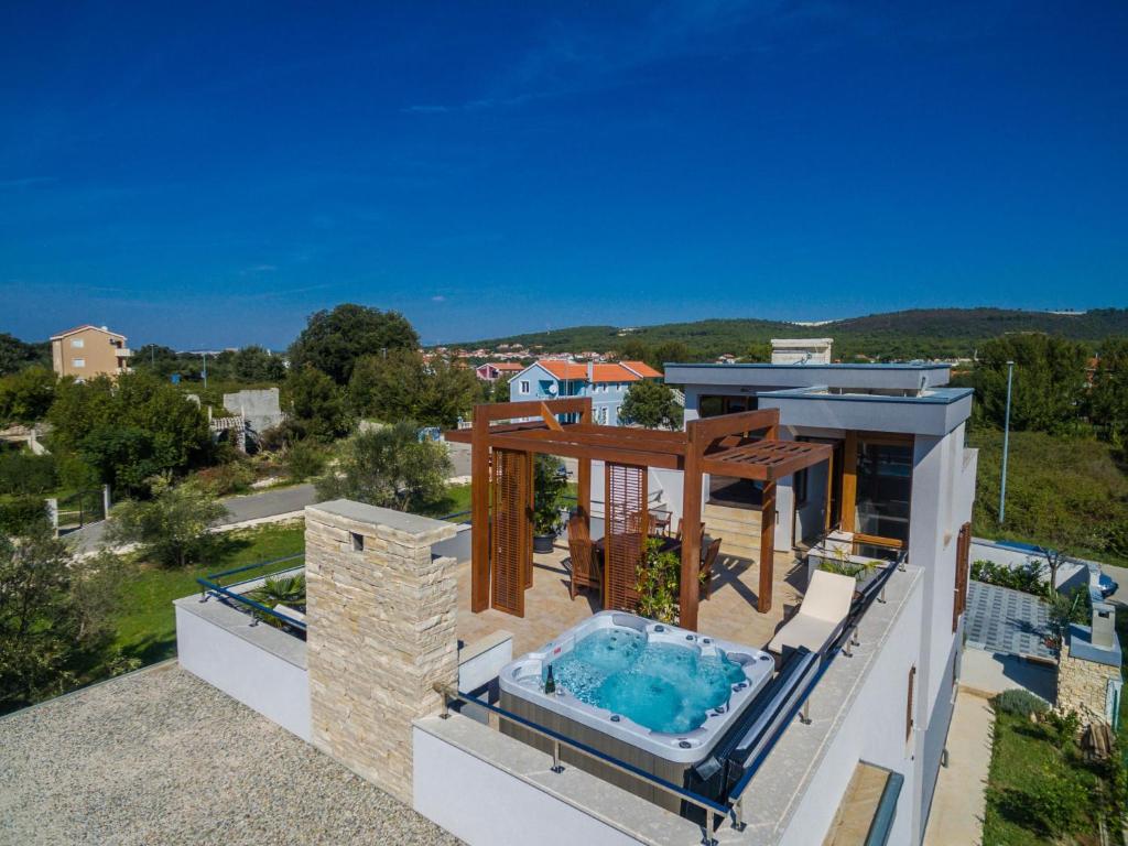 Bazén v ubytovaní Holiday Home Arbo by Interhome alebo v jeho blízkosti