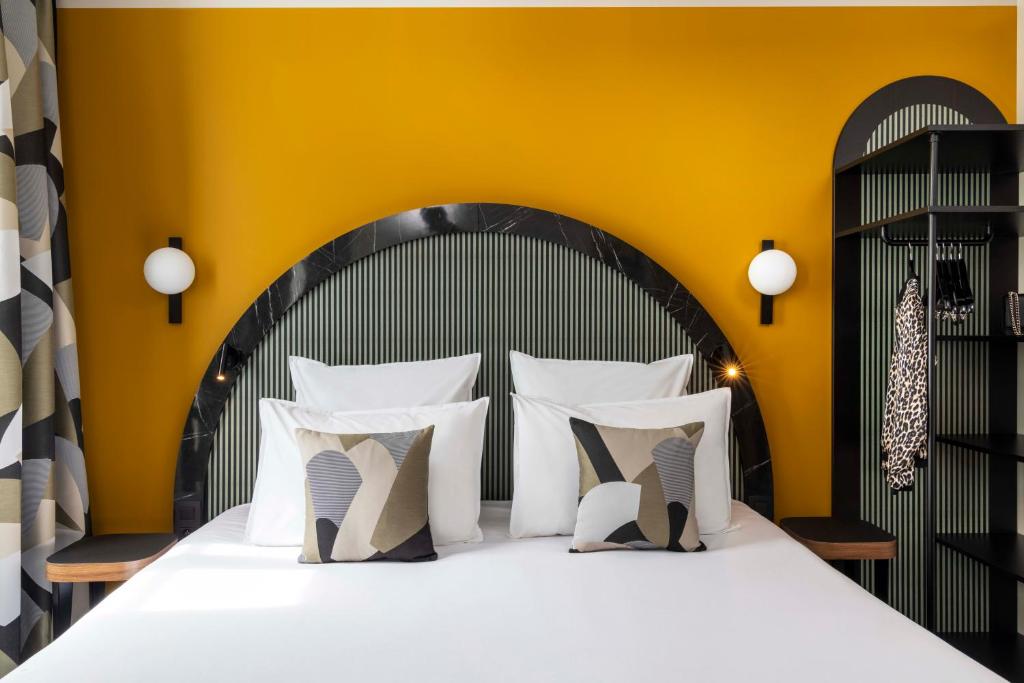 Hôtel Regina Opéra Grands Boulevards - Resim 11