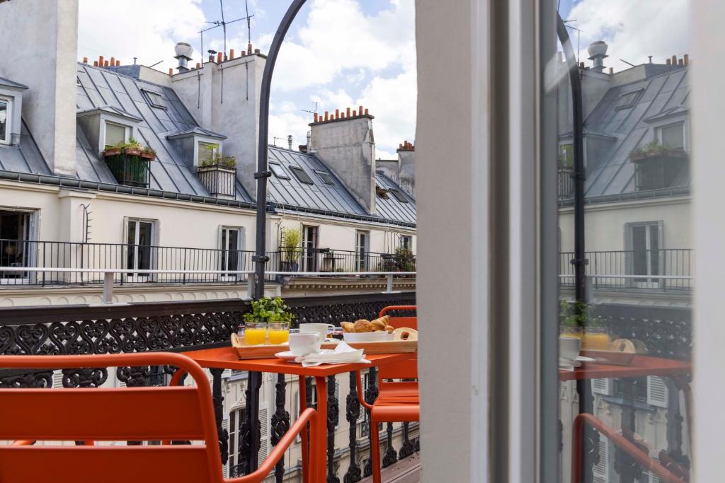 Hôtel Regina Opéra Grands Boulevards - Resim 27