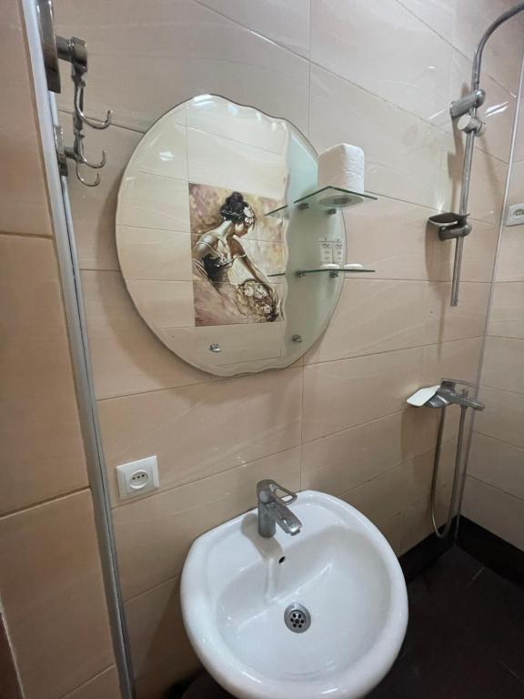 Koupelna v ubytování Fazis Hotel