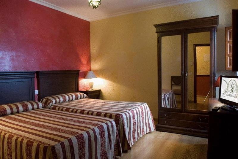 Hotel Esmeralda, Osuna – Updated 2023 Prices
