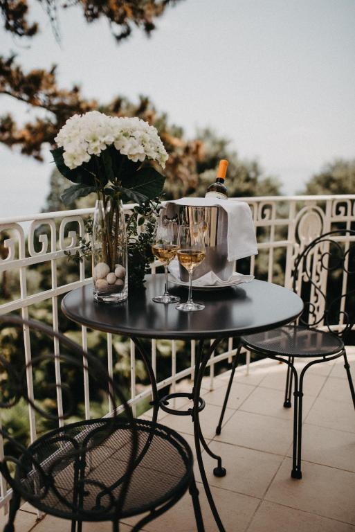Balkon lub taras w obiekcie Hotel Villa Eugenia