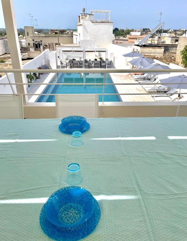 The swimming pool at or close to Appartamento Magnolia Deluxe