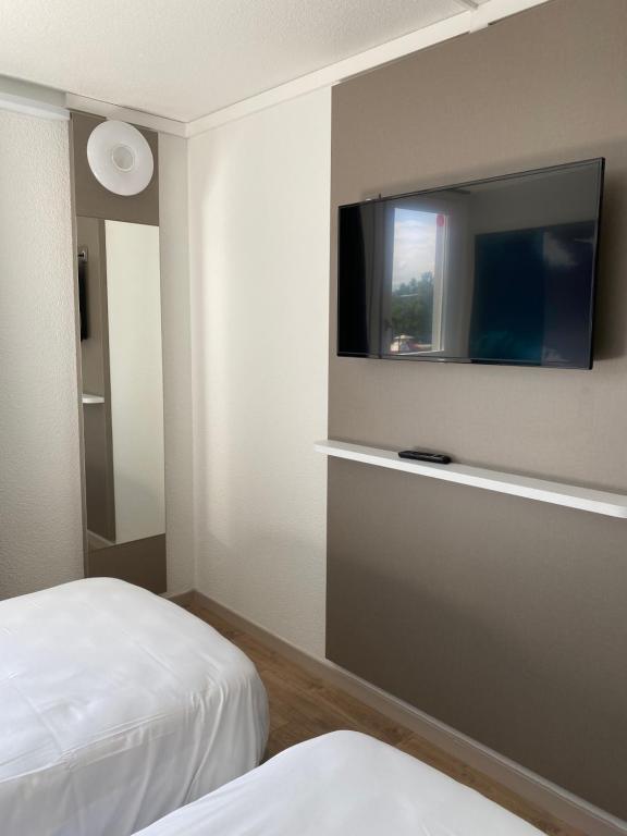 Kyriad Direct - Bourg les Valence - Jumeau