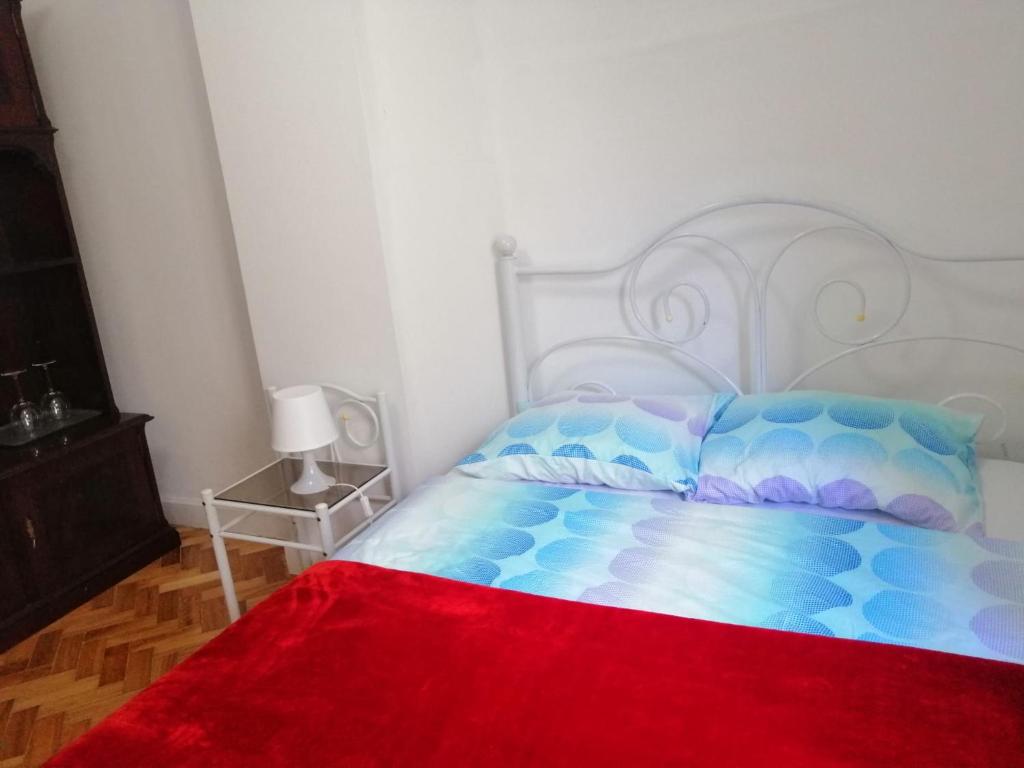Postel nebo postele na pokoji v ubytování Sasimi Nice Hostel
