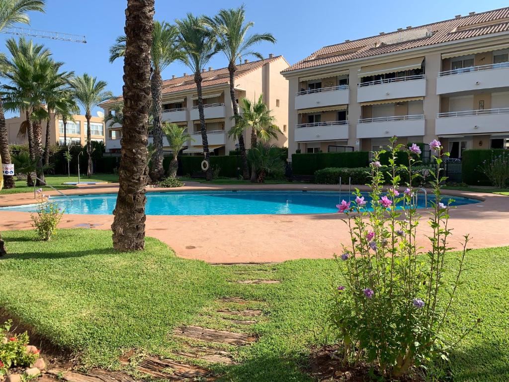 Luxury Apartments Golden Beach Javea, Jávea – Precios ...