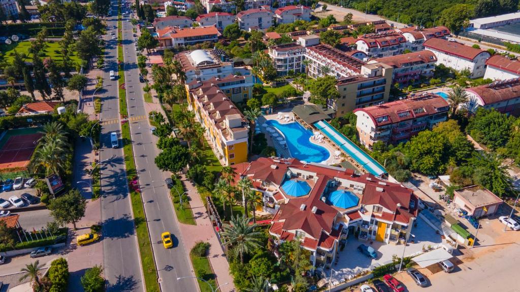 Bazén v ubytování Tu Casa Gelidonya Hotel nebo v jeho okolí