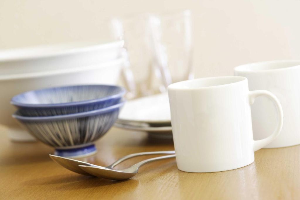 Příslušenství pro přípravu čaje a kávy v ubytování FLEXSTAY INN Shinurayasu