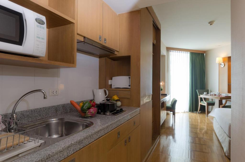 AT EASE saladaeng by AETAS - Resim 11