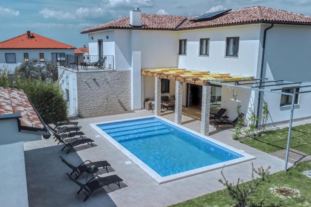 Zdjęcie z galerii obiektu Villa Lemoar Pula w Puli