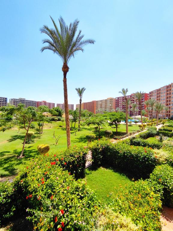 Beautiful chalet in Golf Porto Marina 2 Bedrooms - отзывы и видео