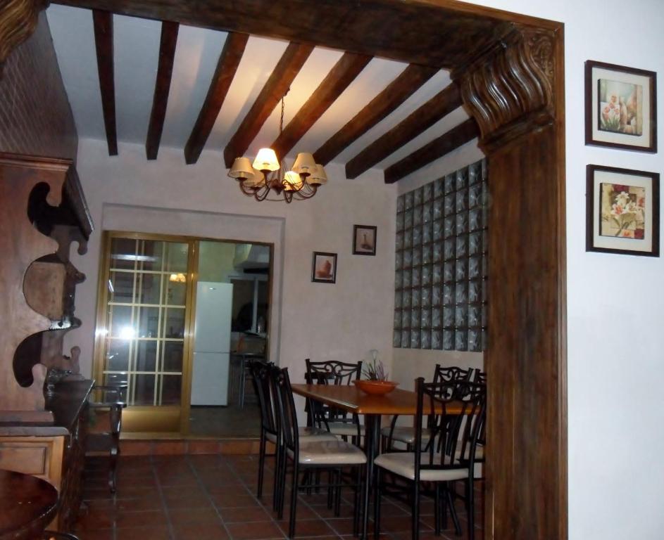 Casa-rural Santa Rita - Seven-Bedroom House