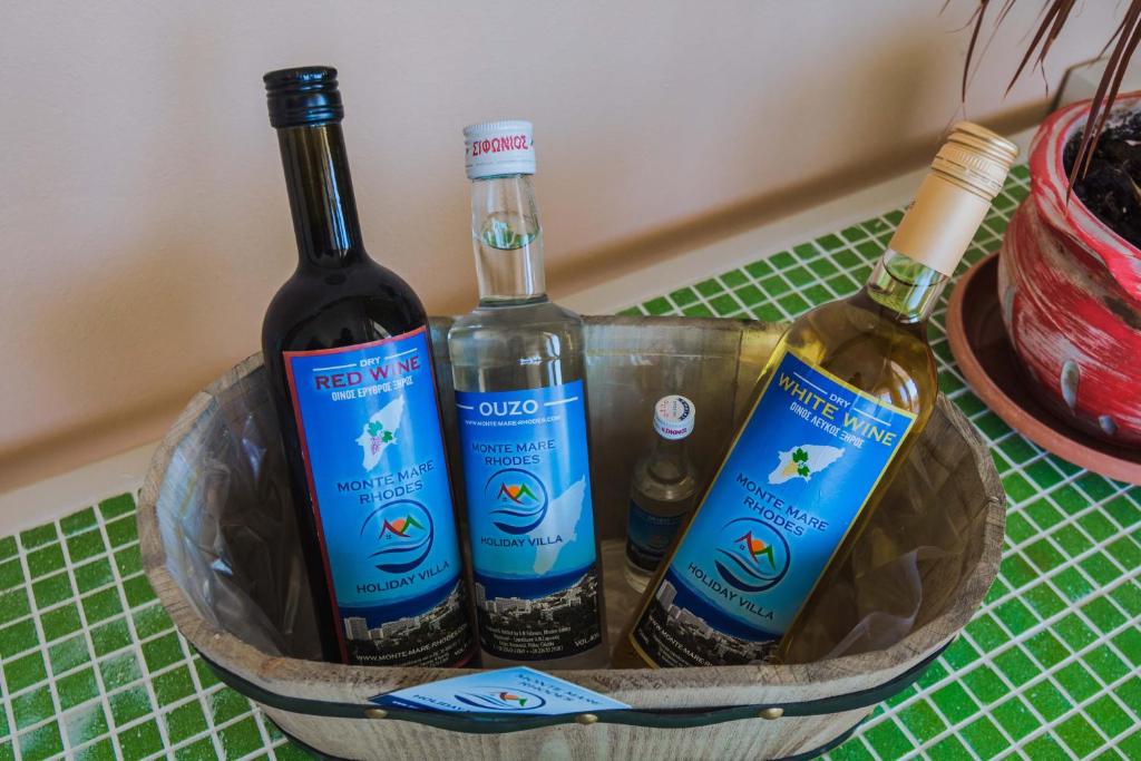 Nápoje v ubytování Monte Mare Rhodes