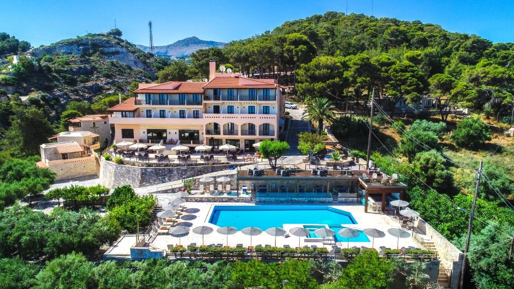 Bazén v ubytování Forest Park Hotel nebo v jeho okolí