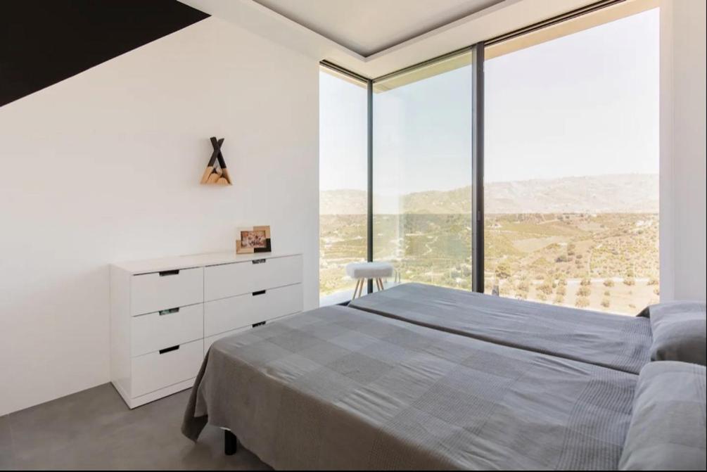 Postel nebo postele na pokoji v ubytování Luxury Villa in Frigiliana - Villa Maui