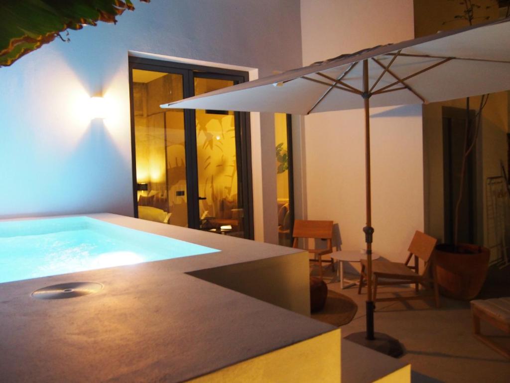 SUITES 9 MALAGA, three unique suites with private plunge pool - 6