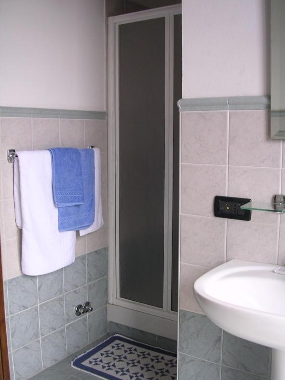Koupelna v ubytování CerrutiHotel