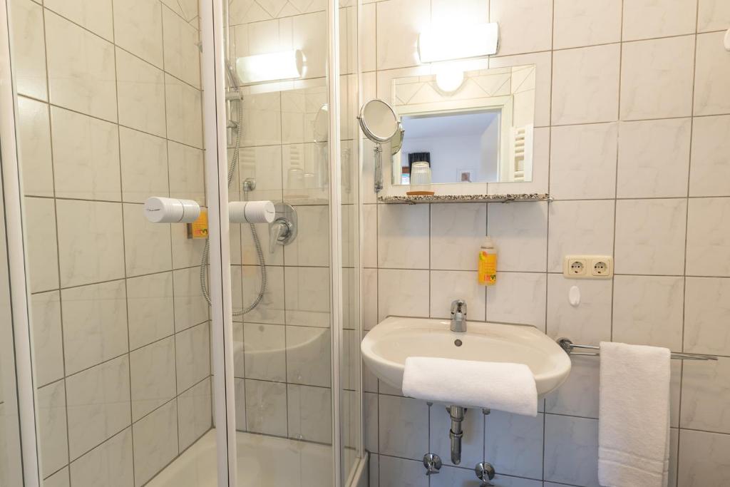 Koupelna v ubytování Ammergau Lodge
