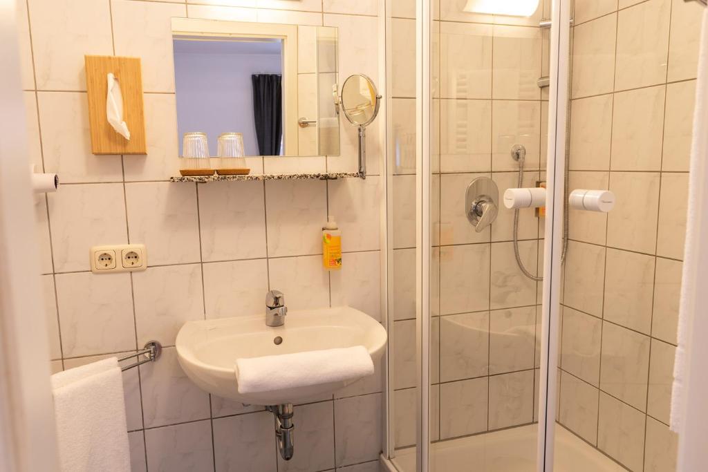 Koupelna v ubytování Ammergau Lodge