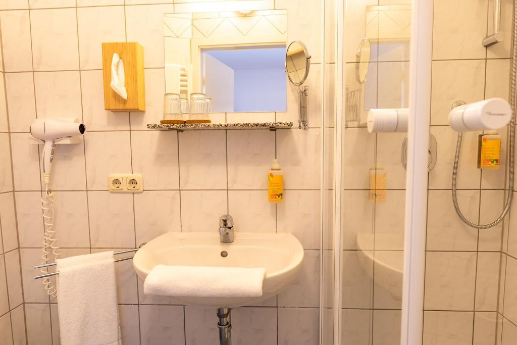 Koupelna v ubytování Ammergau Lodge