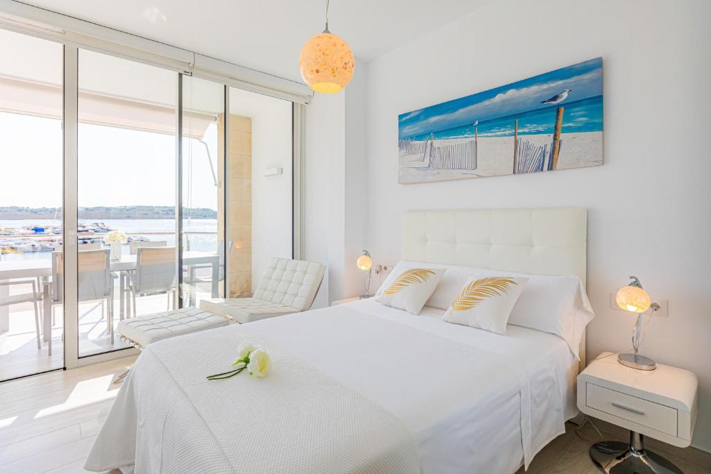 Apartment MEVAMAR, Fornells, Spain - Booking.com
