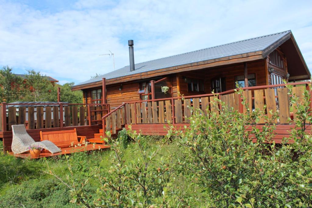 Zahrada ubytování Stunning Cabin with Breathtaking Views!