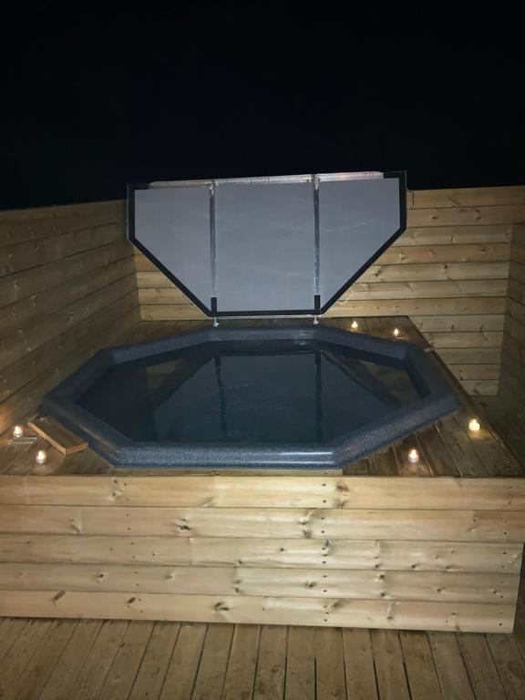 Fotografie z fotogalerie ubytování Iceland Inn Lodge, entire place with hot tub. v destinaci Selfoss