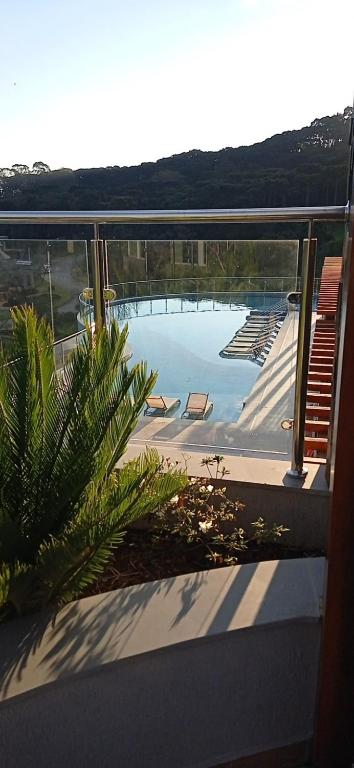 Bazén v ubytování Golden Laghetto Resort Gramado nebo v jeho okolí