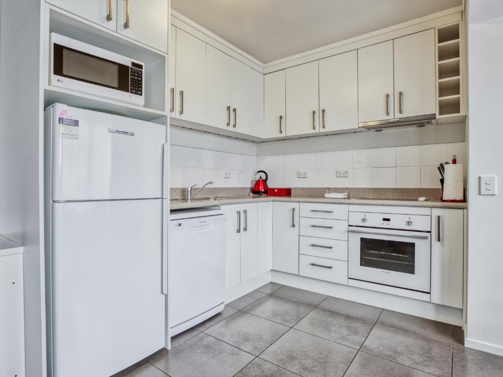 Ika Nui Taupo - Resim 10