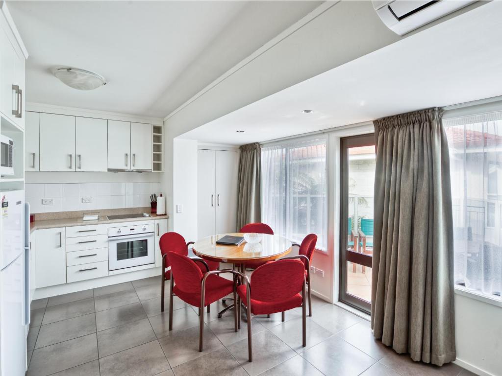 Ika Nui Taupo - Resim 19