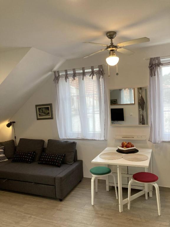 Posedenie v ubytovaní Lopud Sunset Apartment