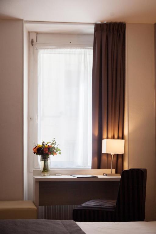 Hotel Cannes Croisette - Resim 9