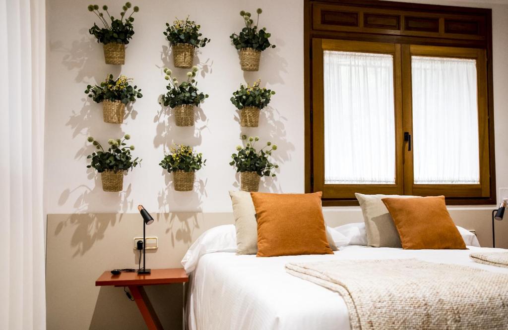 Holiday home LA FLOR DE LA VIDA, Mora de Rubielos, Spain ...