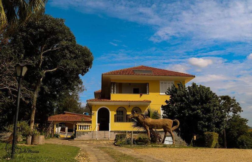 Το κτήριο όπου στεγάζεται  το bed & breakfast
